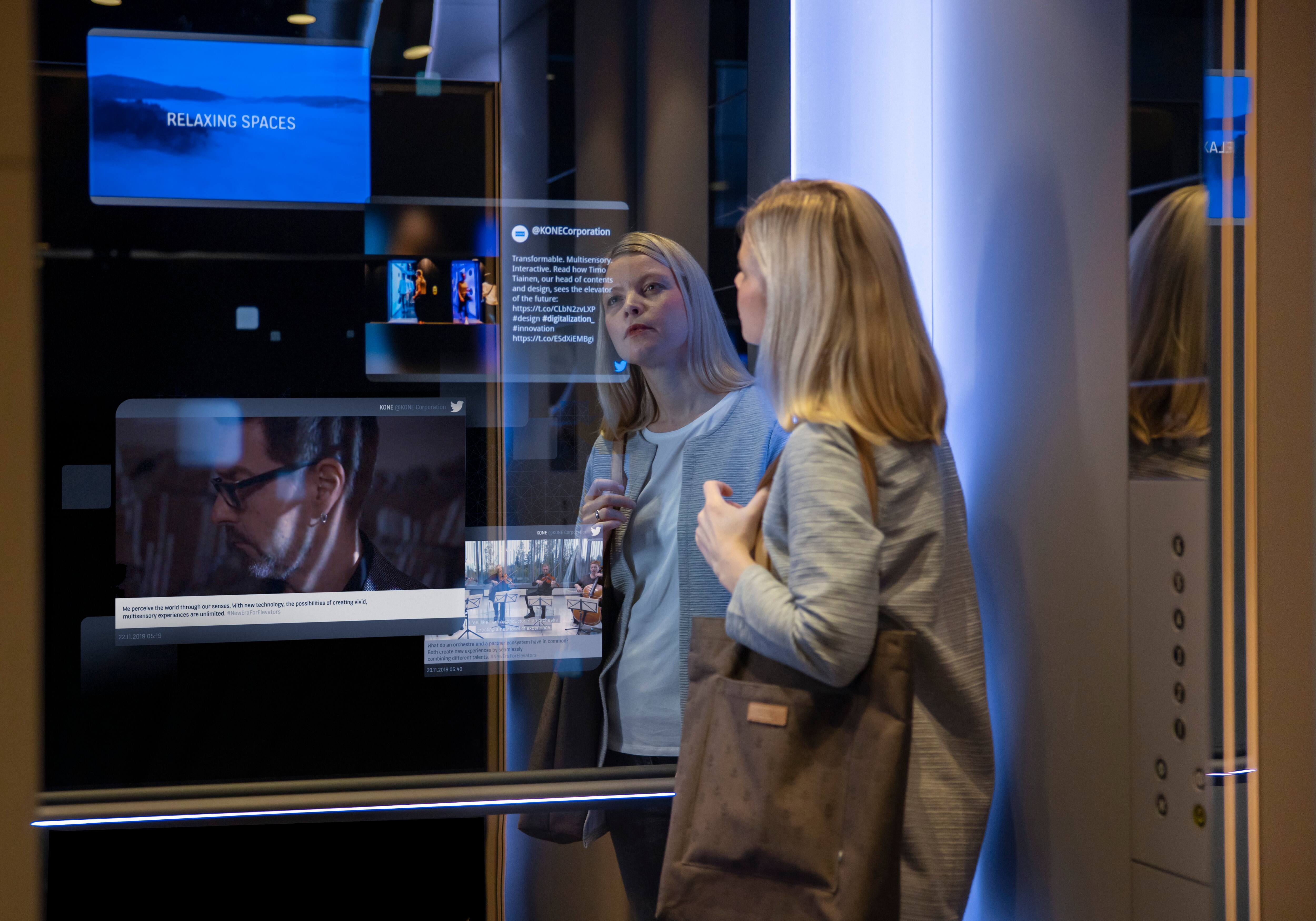 img_KONE_DX_Class_digital_experience_elevator_concept_04