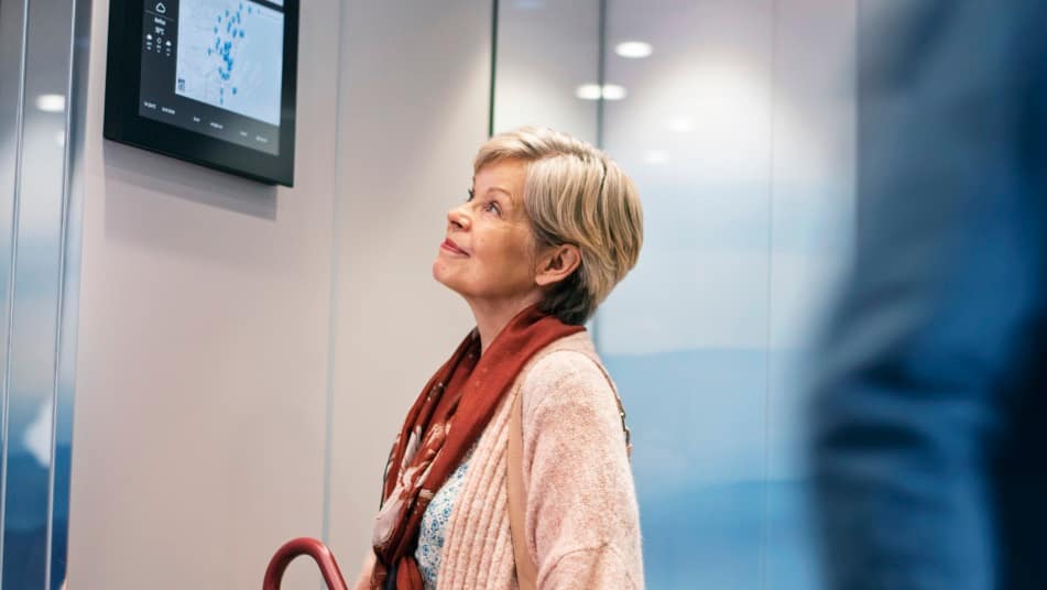 img_KONE_Feat_Old_Lady-951x353