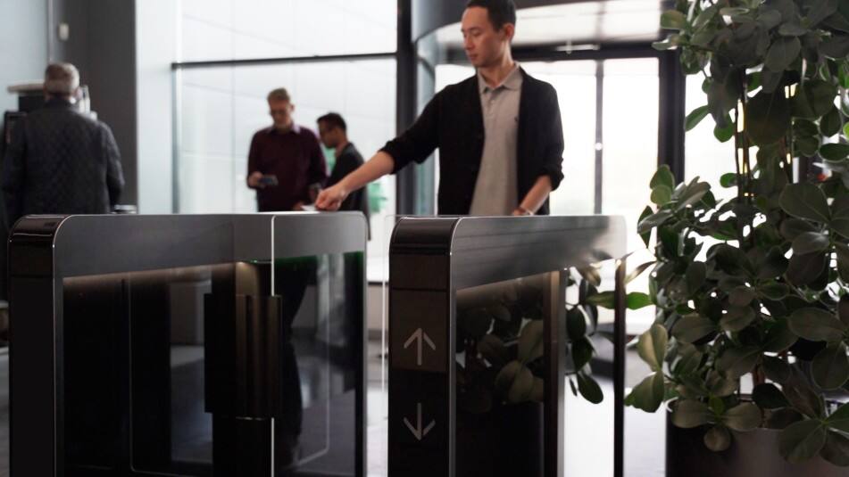 img_doors-turnstiles-carousel 5