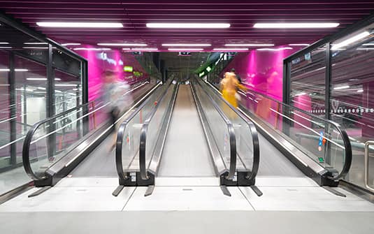 img_escalators-travelmaster115-carousel-1