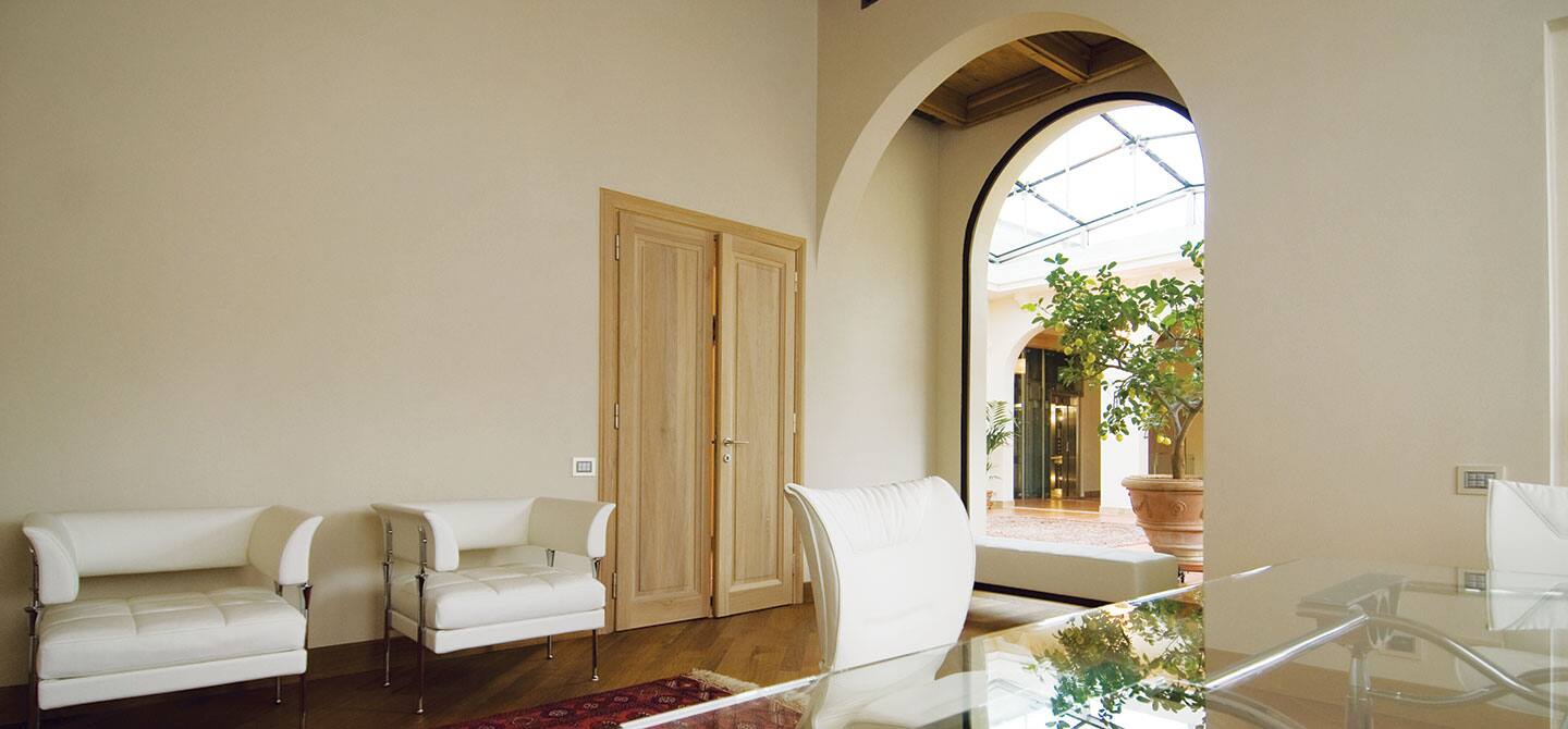 azienda-vinicola-cecchi-hero-1440x670