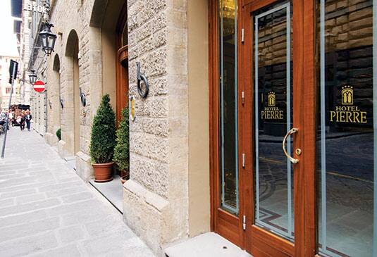 hotel-pierre-carousel-1-535x365