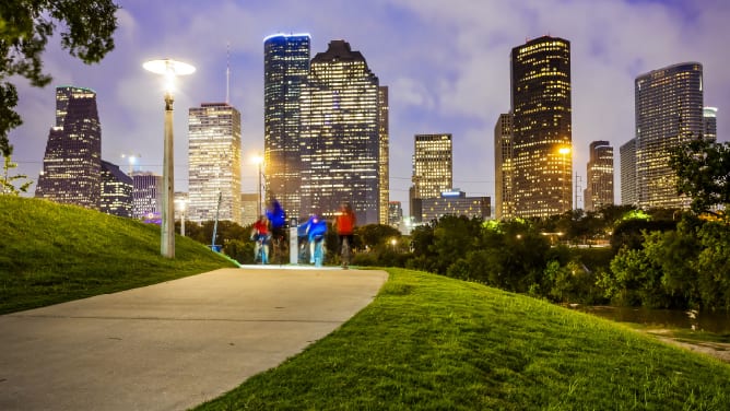 img_kone_care_dx_light_block4_image3_sustainable