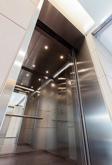 torre-unicredit-carousel-5-365x535